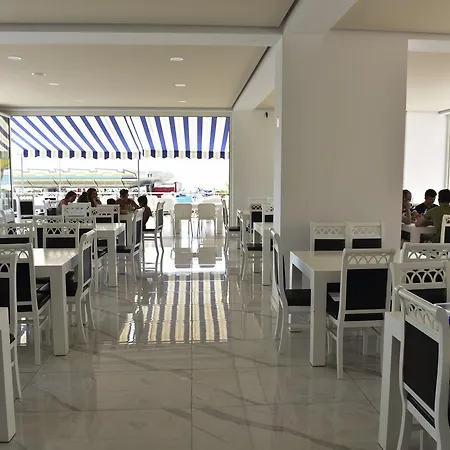 Hotel Fredi Shengjin (Lezhe)